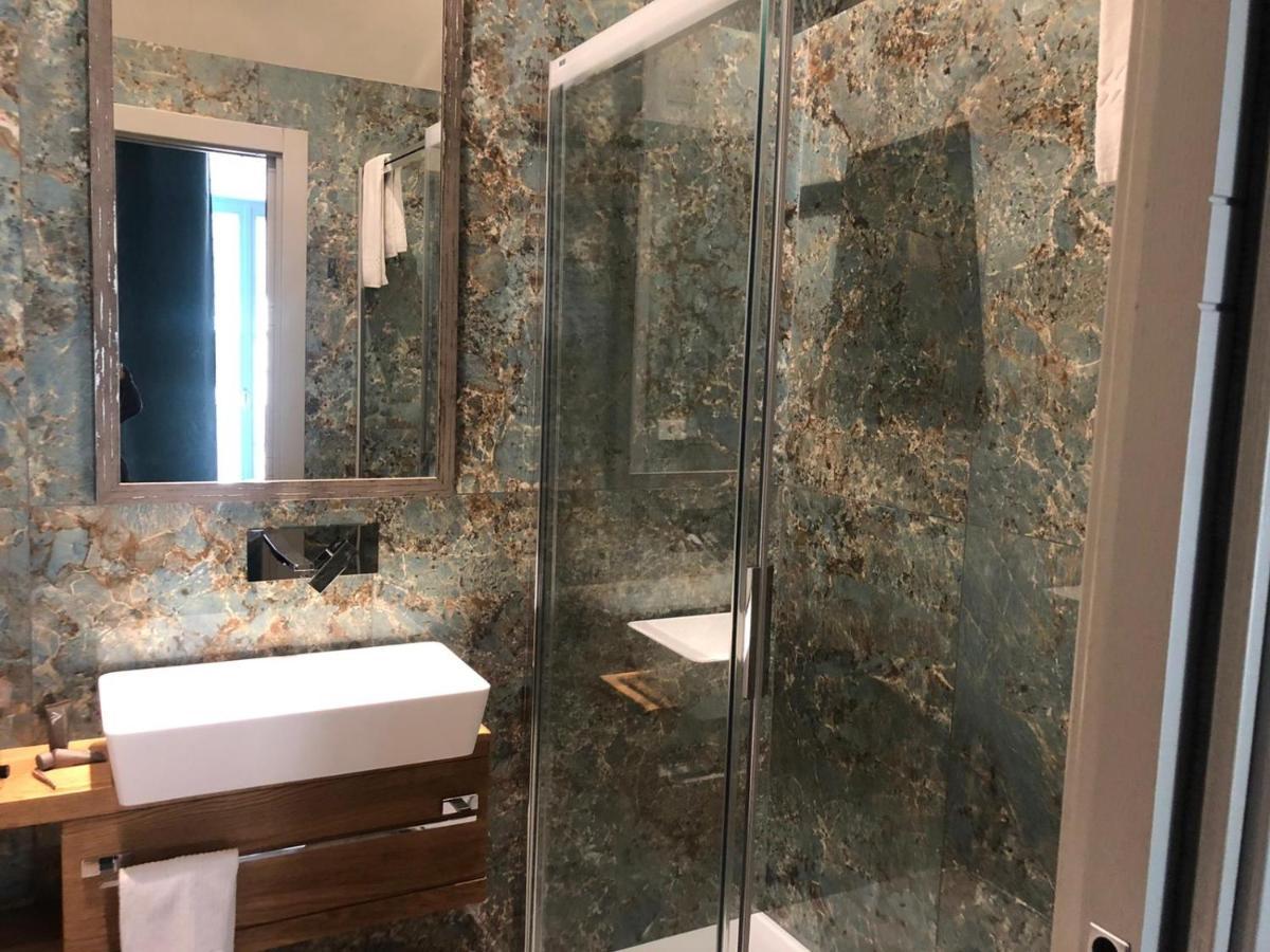 La Linea D'Acqua Otel La Spezia Dış mekan fotoğraf